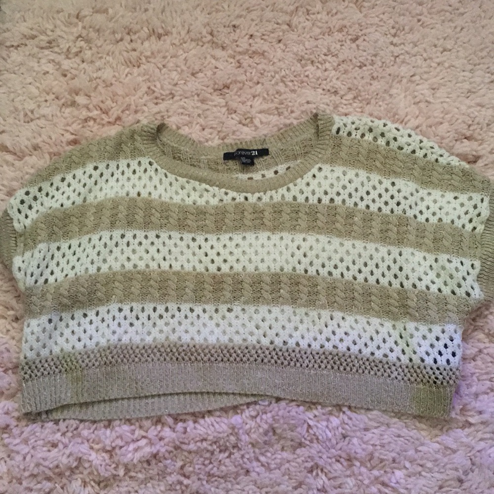 Forever 21 Cropped sweater